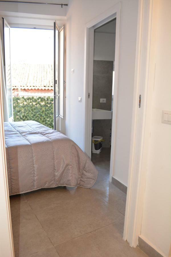 La Petite Suite Catania Exterior photo
